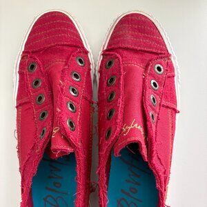 Blowfish Red Canvas Shoes Size 7.5